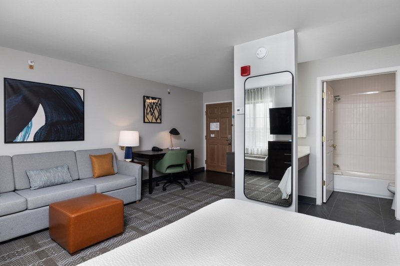 Staybridge Suites Madison