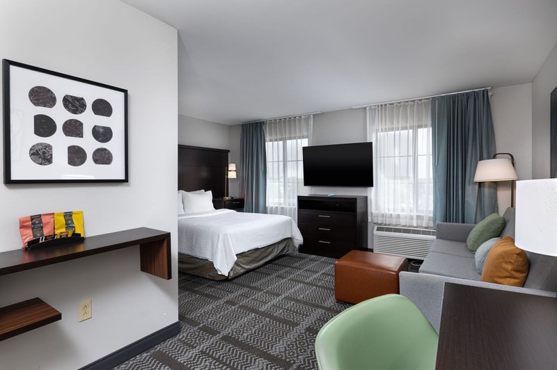 Staybridge Suites Madison