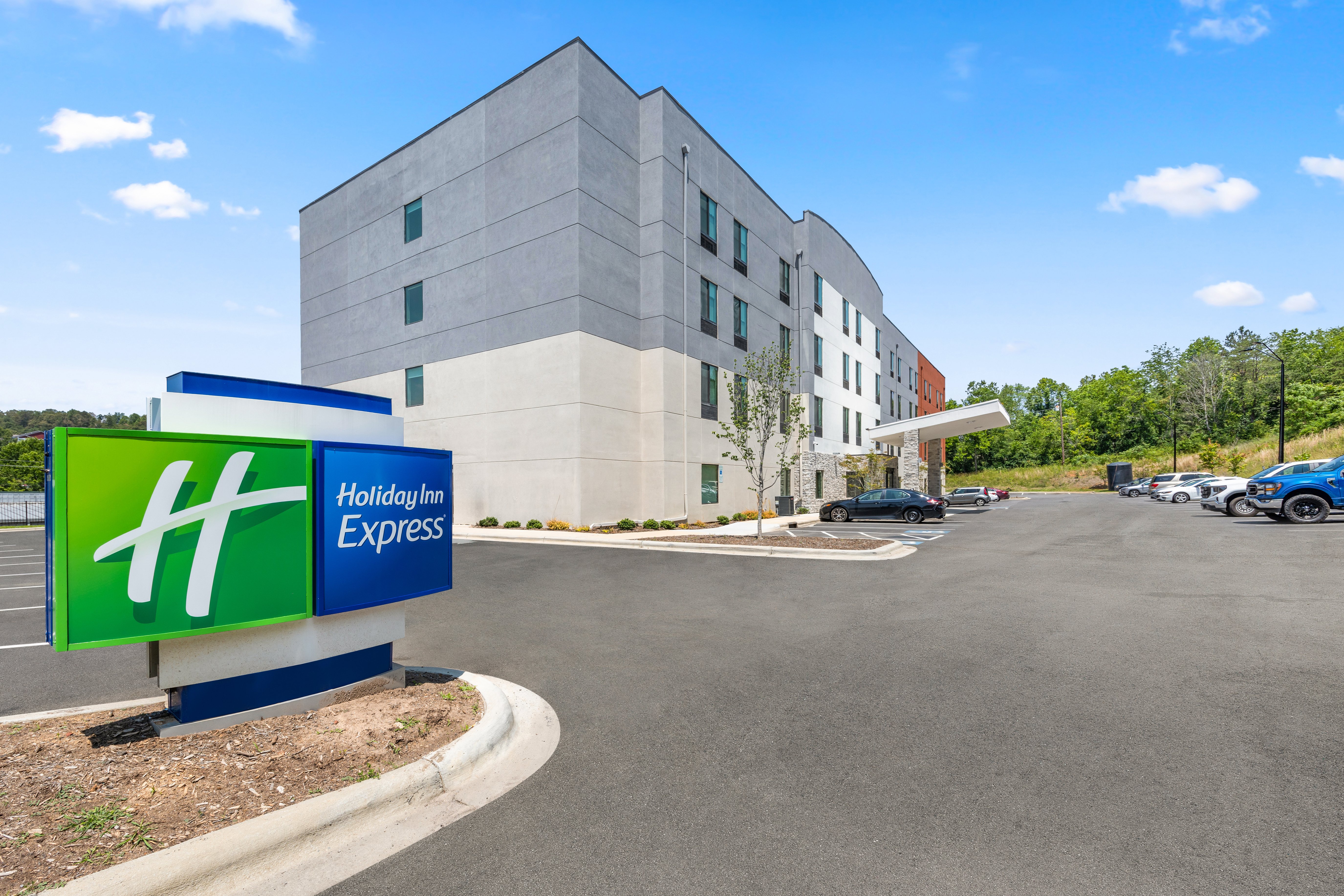 Holiday Inn Express Asheville – Woodfin