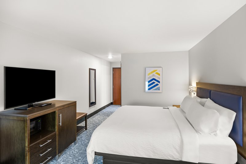 Holiday Inn Express Asheville – Woodfin