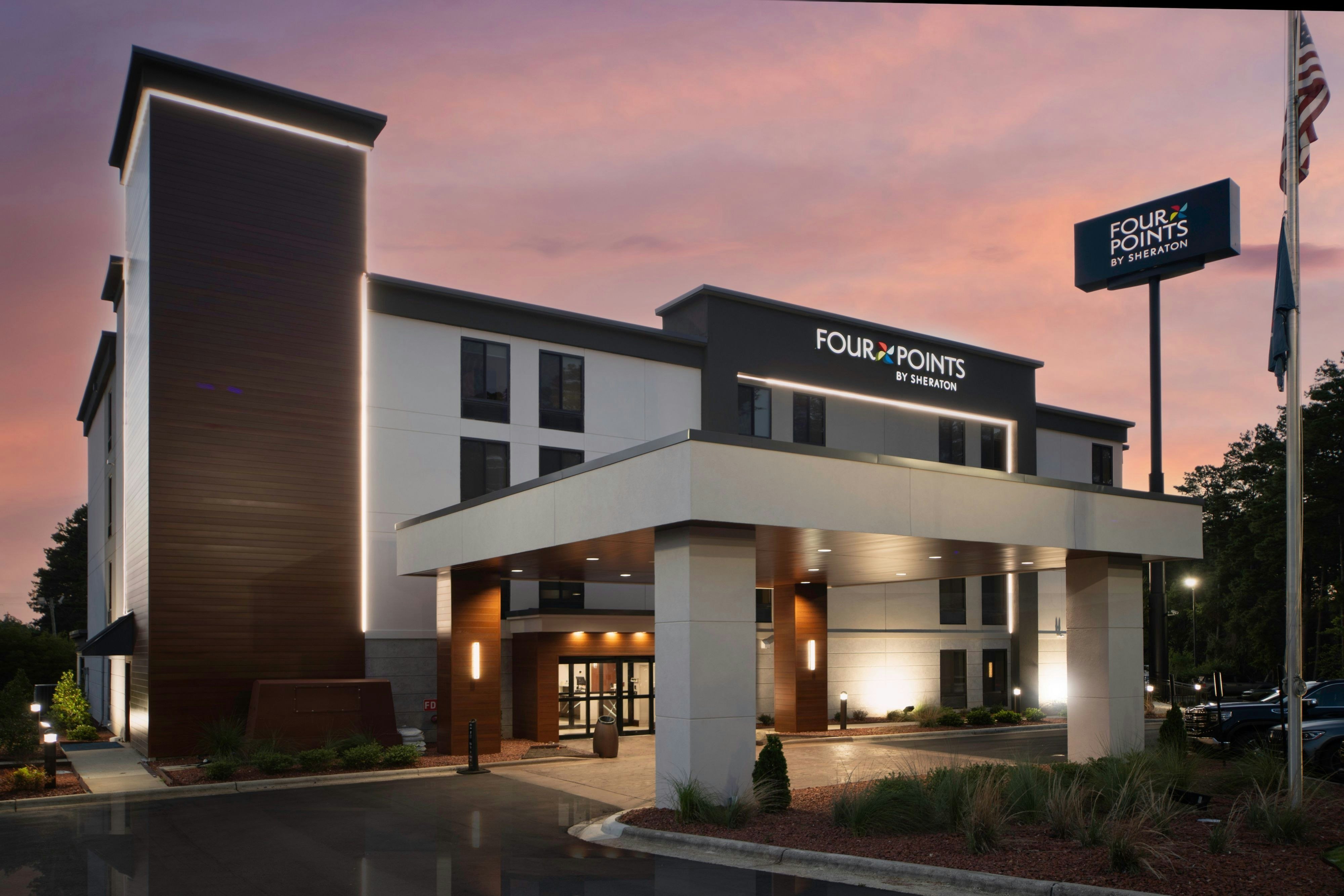 Four Points by Sheraton - Fayetteville