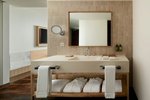Deluxe King, Guest room, 1 King, Resort view, Balcony