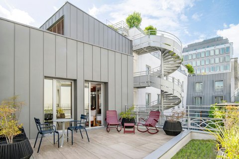 Artist Studio Suite Patio