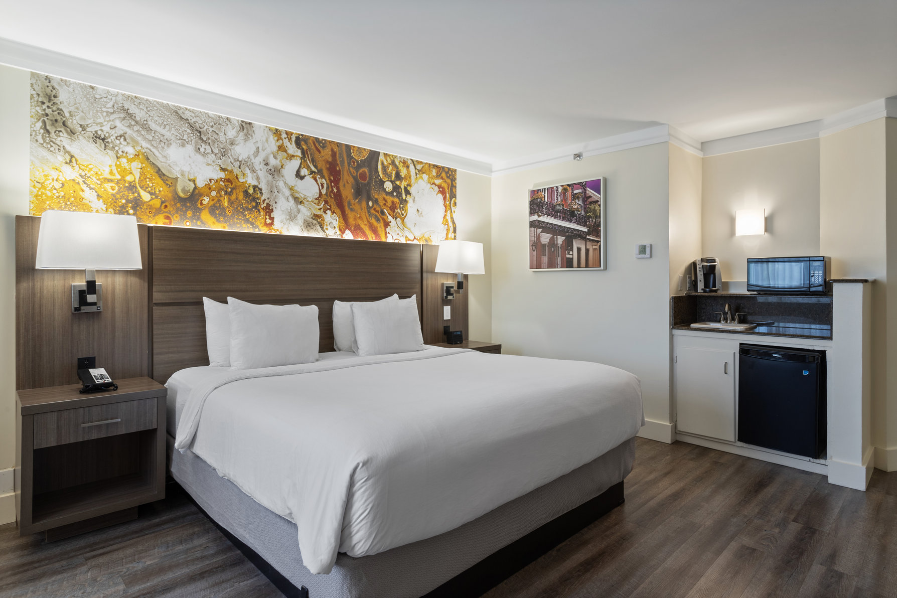 Crowne Plaza Hotel Executive Center Baton Rouge Room Type - 1 King Junior Suite