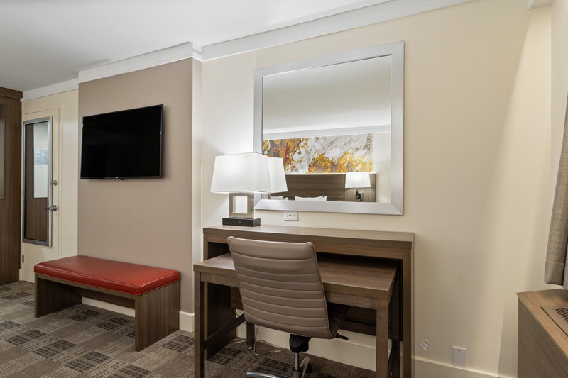 Crowne Plaza Baton Rouge