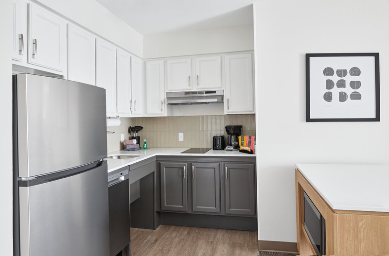 STAYBRIDGE SUITES DOWNTOWN