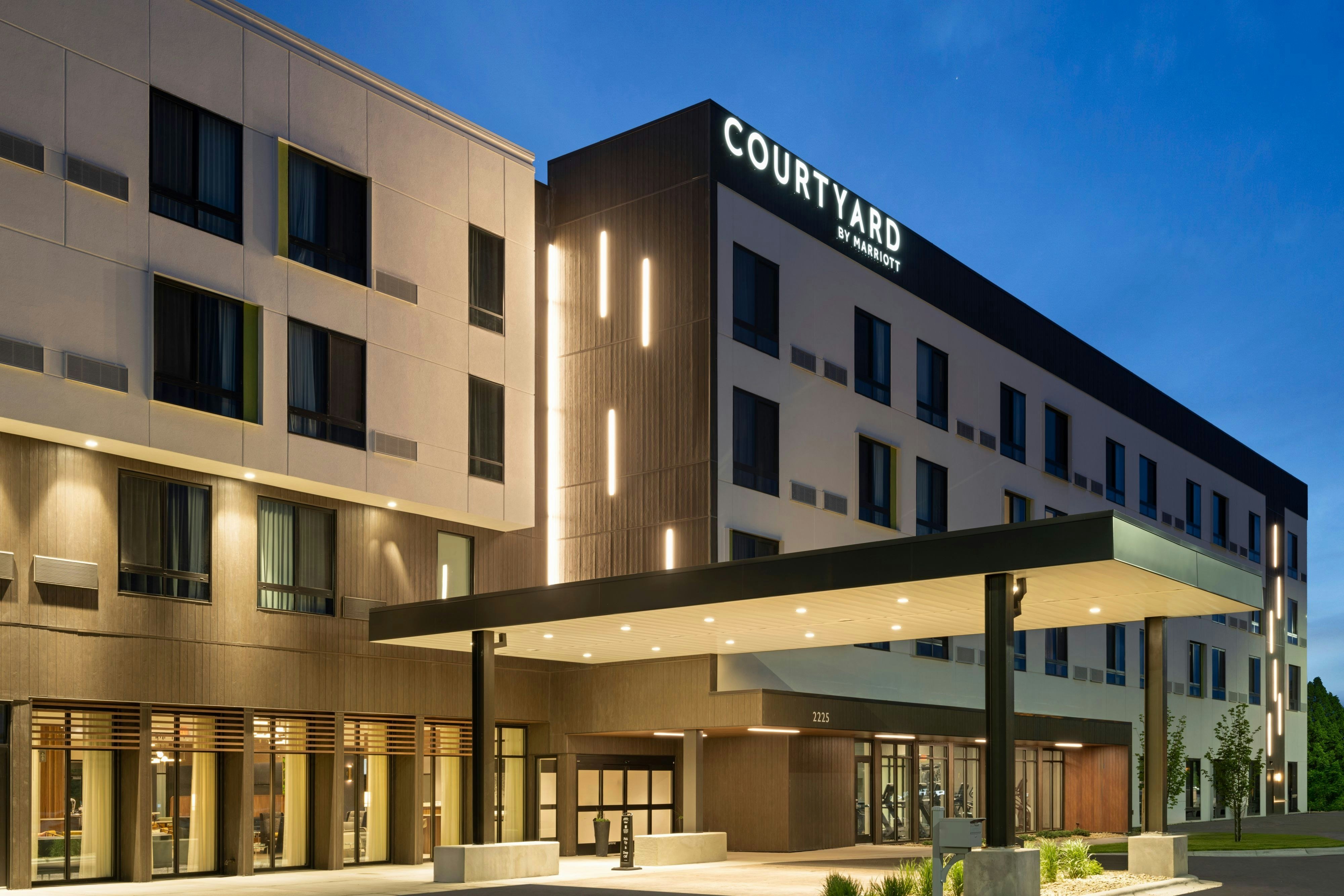 Courtyard Billings