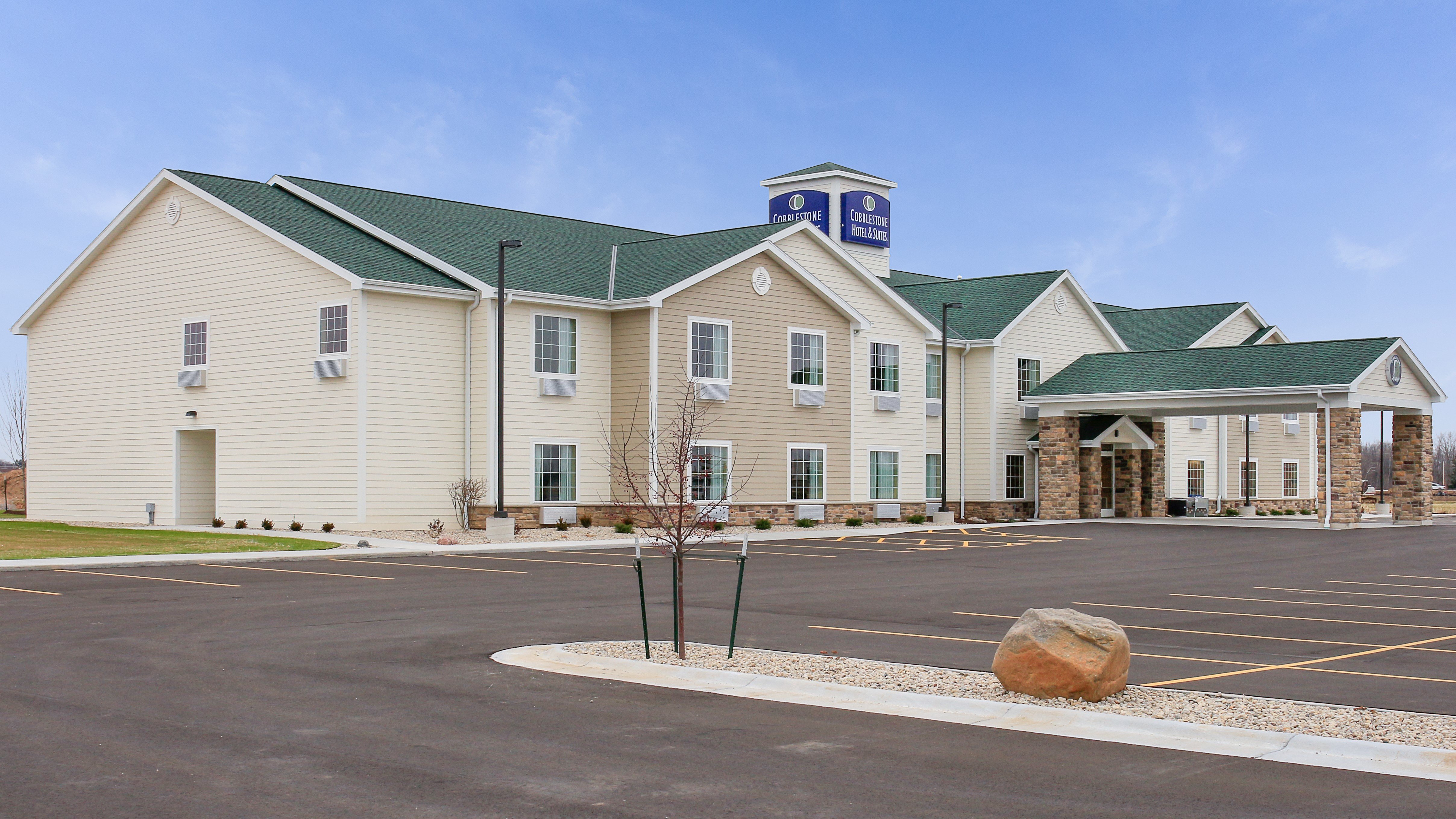 Cobblestone Hotel & Suites Pulaski
