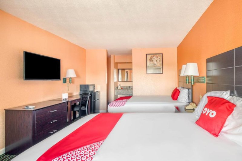 OYO Hotel Channelview I 10
