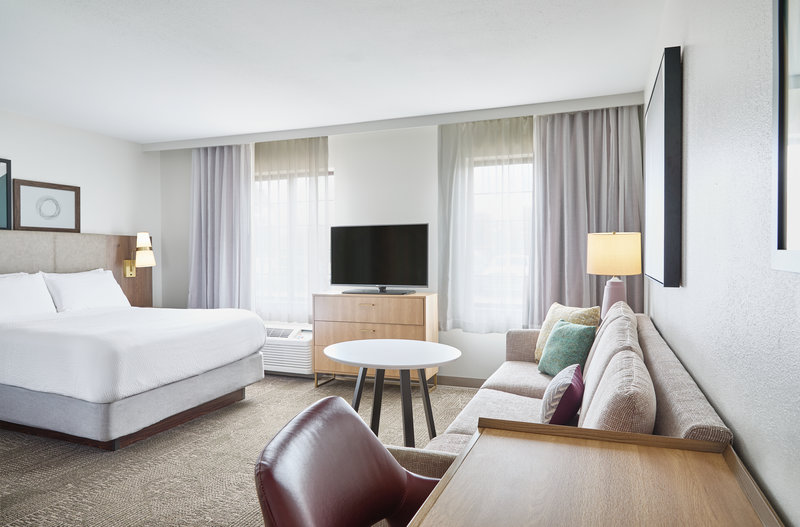 STAYBRIDGE SUITES DOWNTOWN