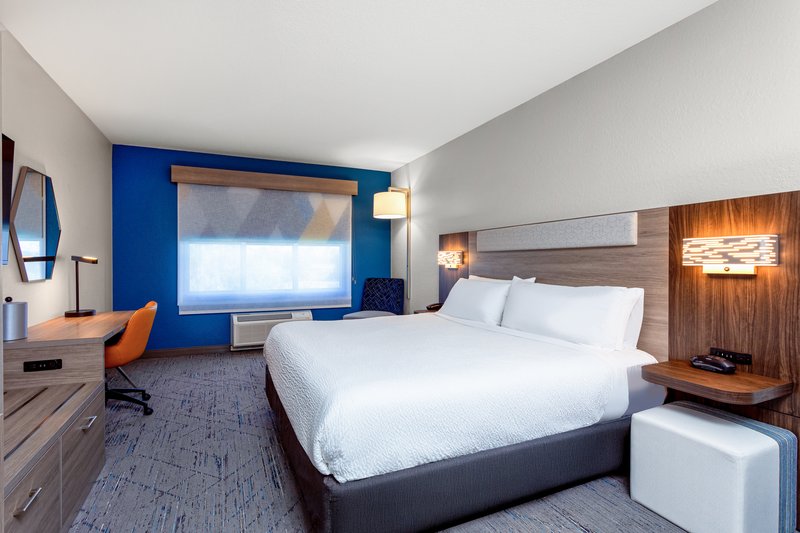 Holiday Inn Express and Suites Palm Coast – I-95