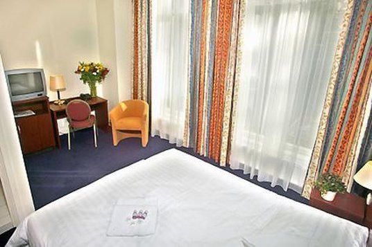 Alexander, Amsterdam