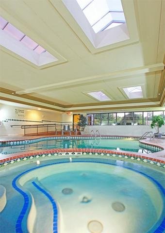 Holiday Inn Express & Suites Tyler South
