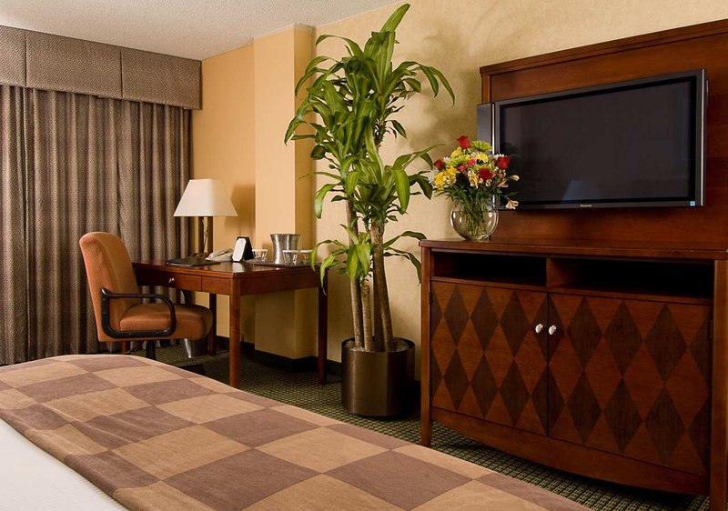 Hilton-Houston Galleria Area - 2 Reviews - 6780 Southwest Fwy, Houston ...