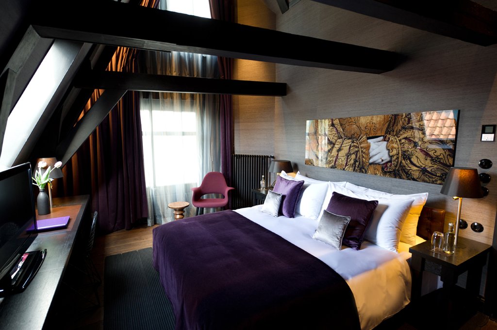 Guest photo