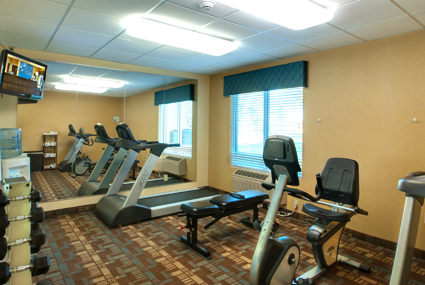 HOLIDAY INN-EXP STES CANYON