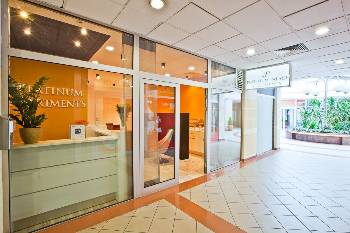 Platinum Palace Apartments