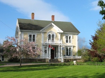 Hillsdale House Inn
