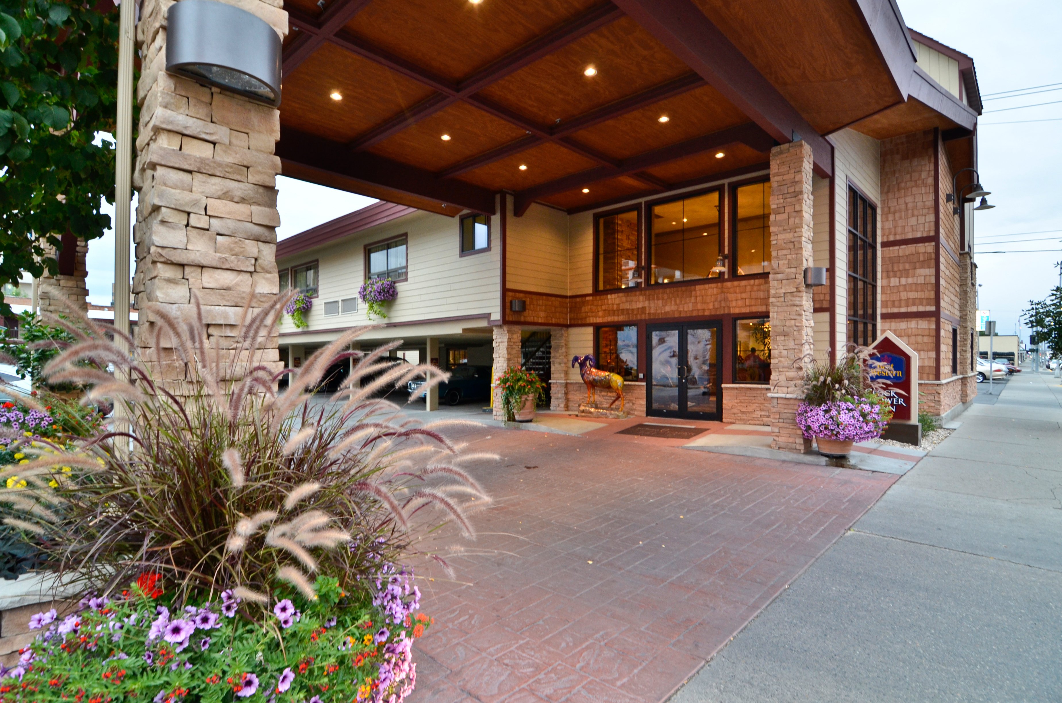 BEST WESTERN PLUS Clocktower Inn