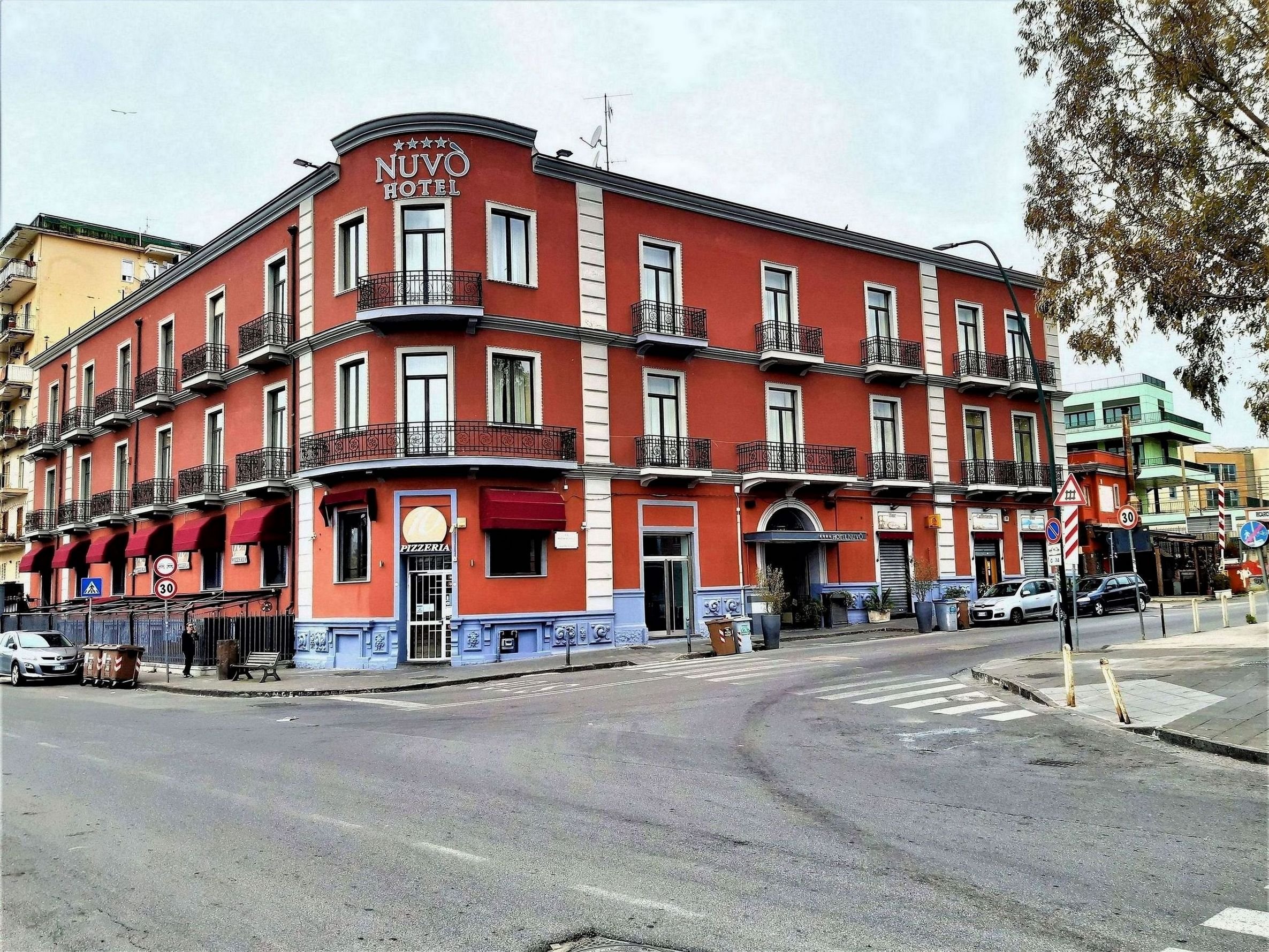 Nuvo Hotel