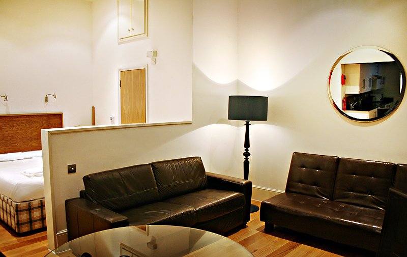 Hyde Park Suites
