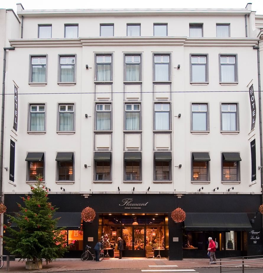Les Nuits Hotel