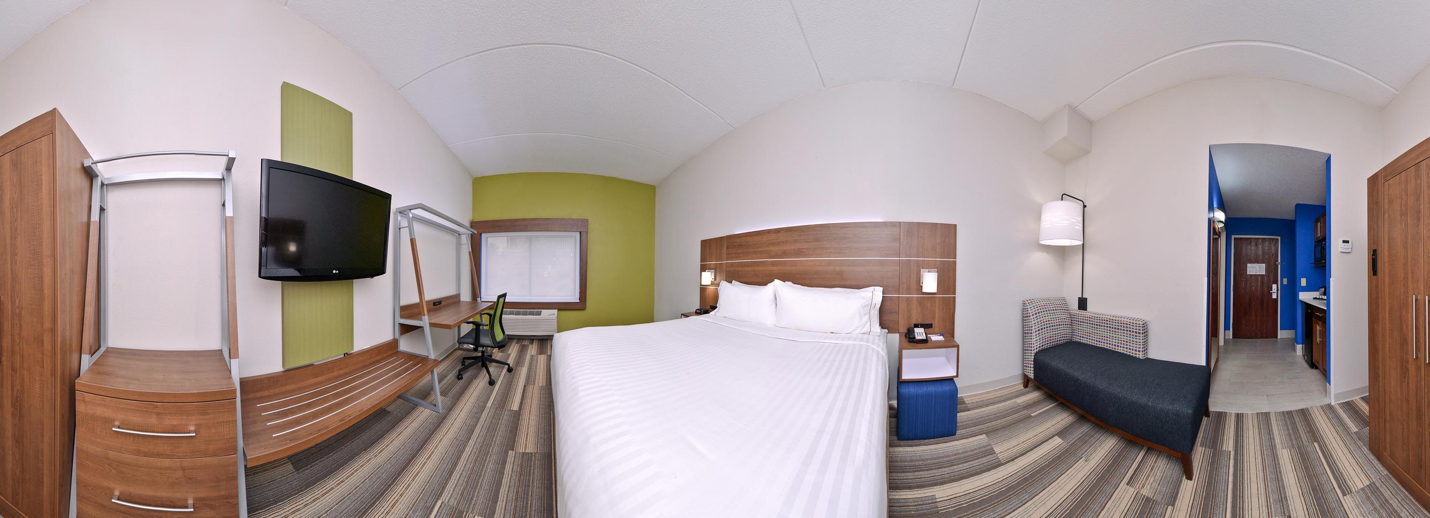 Holiday Inn Express and Suites Raleigh NE – Medical Ctr Area