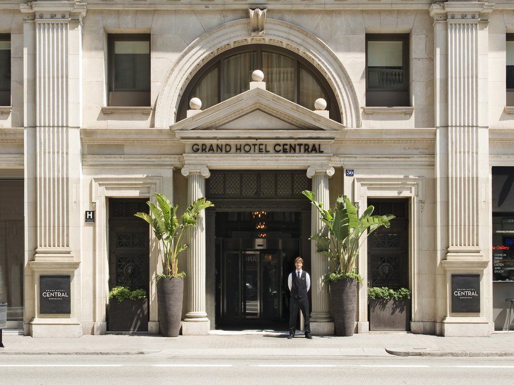 Guest photo
