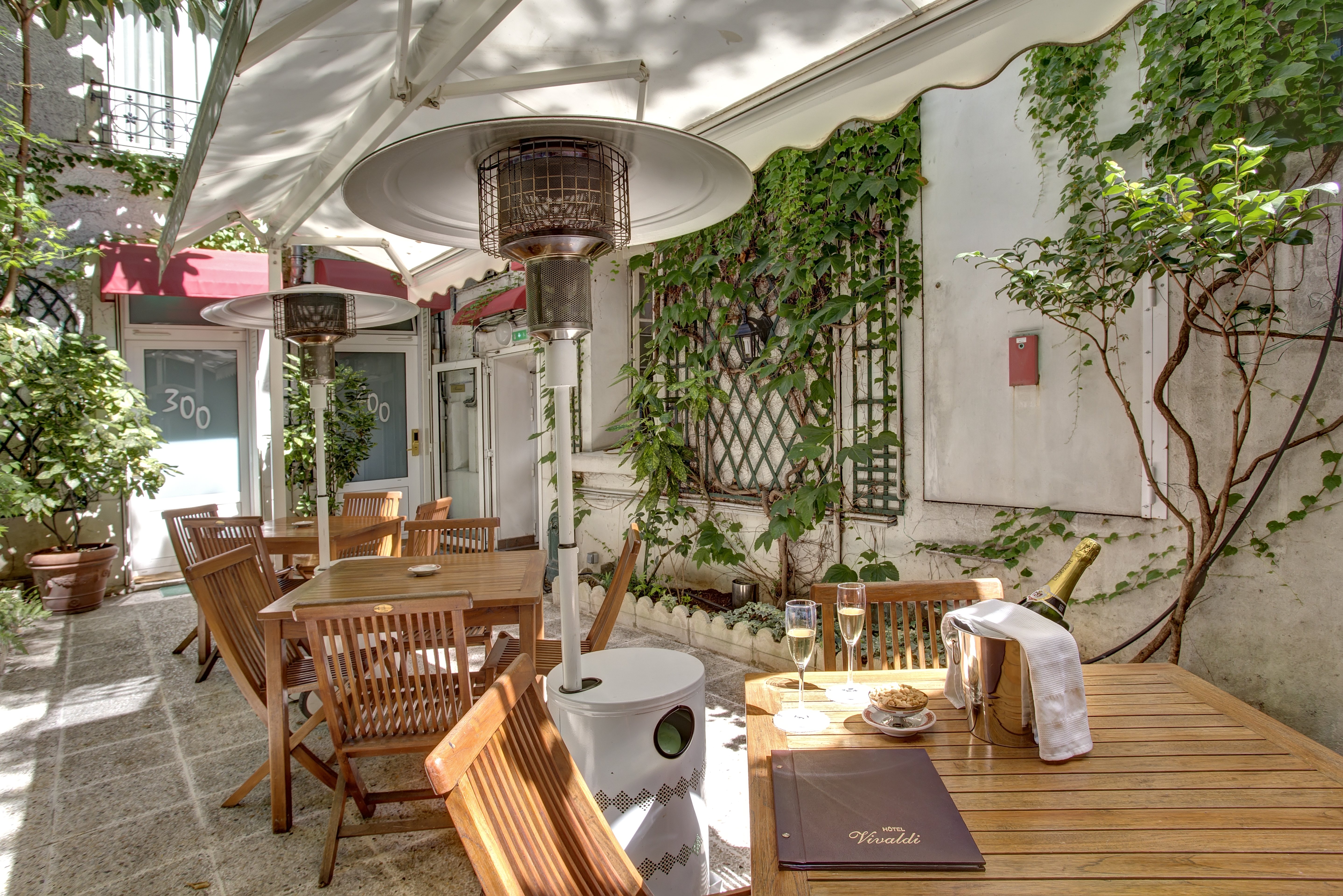 Vivaldi Hotel