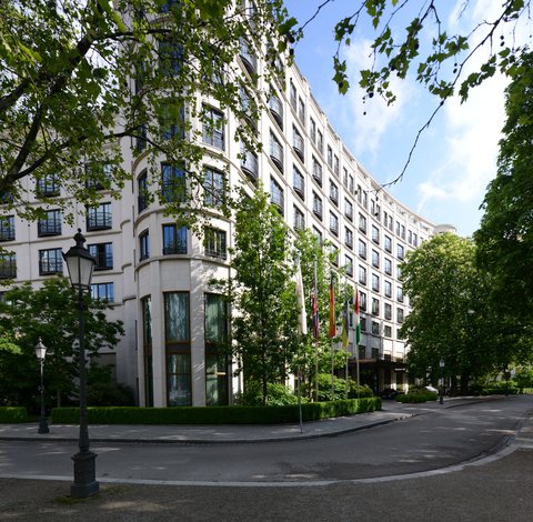 RFH The Charles Hotel - Facade