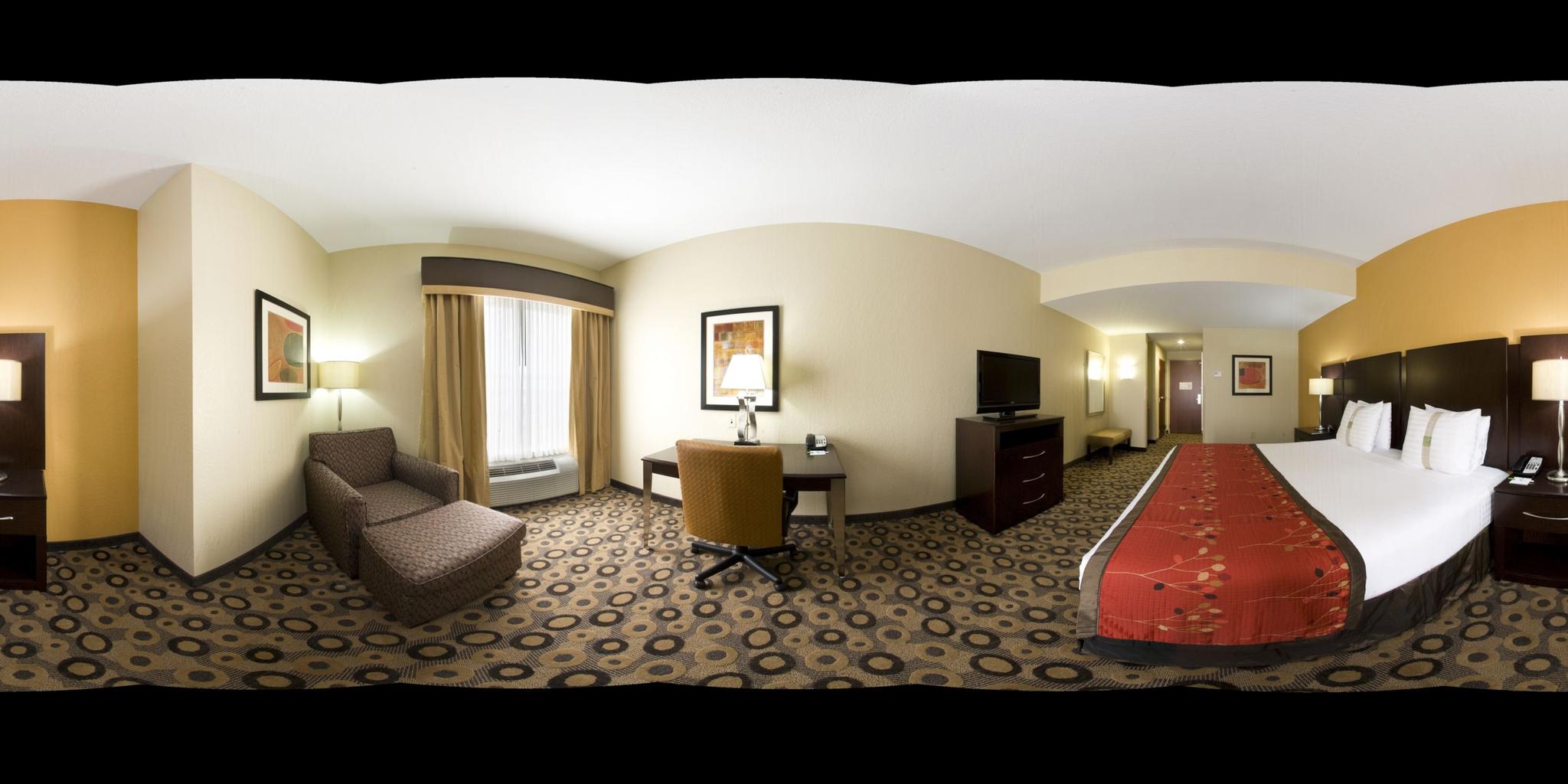 1 KING BED LOCATION NONSMOKING