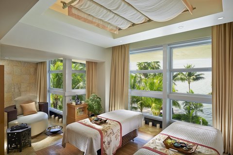 Spa Couples Suite