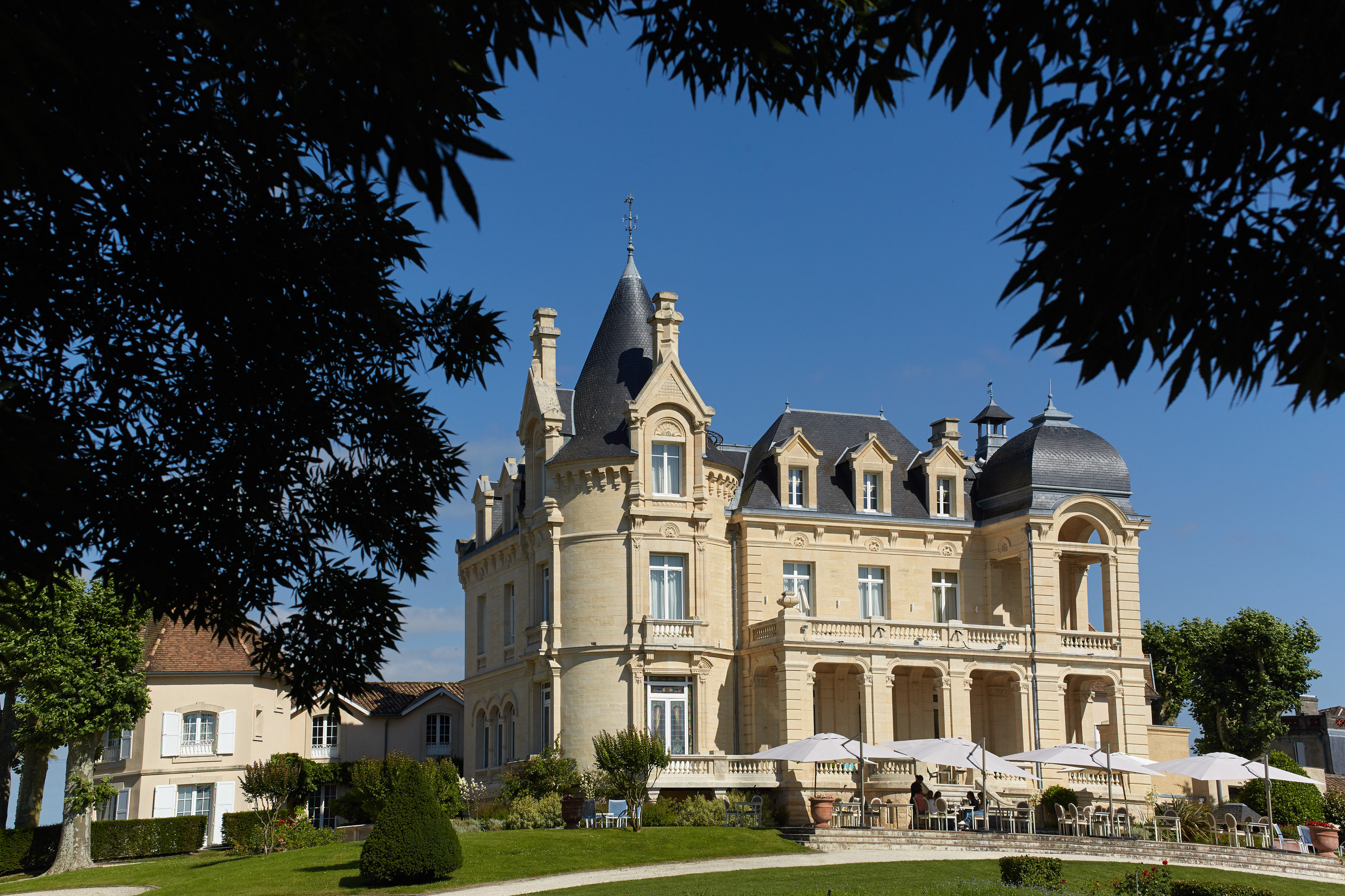 Hotel Chateau Grand Barrail- First Class Saint-Emilion, France Hotels ...