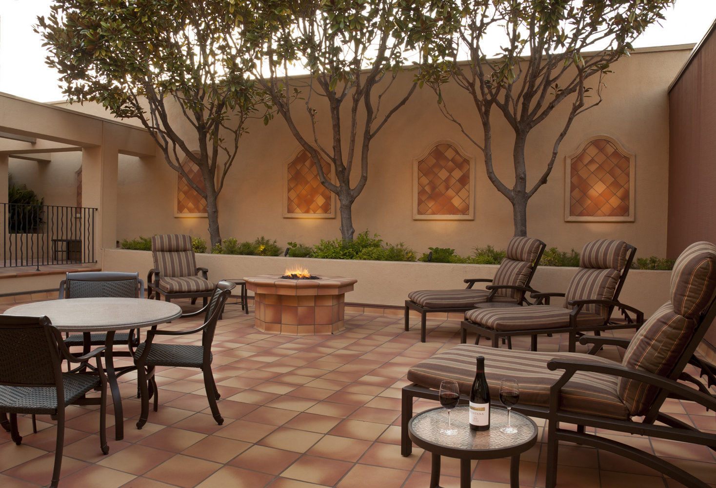 Monterey Bay Inn