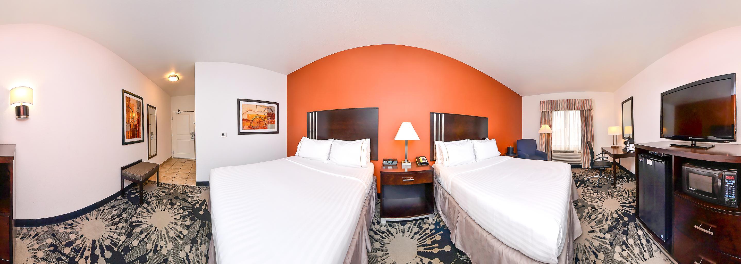 TWO QUEEN BEDS NONSMOKING