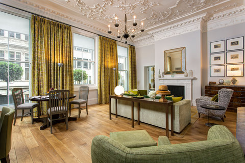 Brown's Hotel - Dover Suite