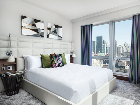 Roche Bobois Penthouse Suite 2503 - Bedroom
