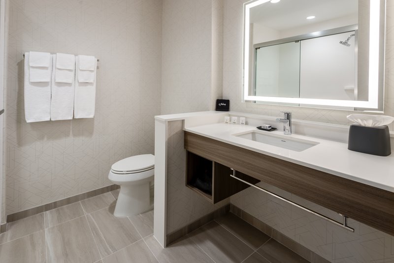 Holiday Inn Express and Suites Benson
