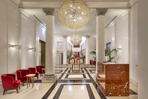Hotel Lobby