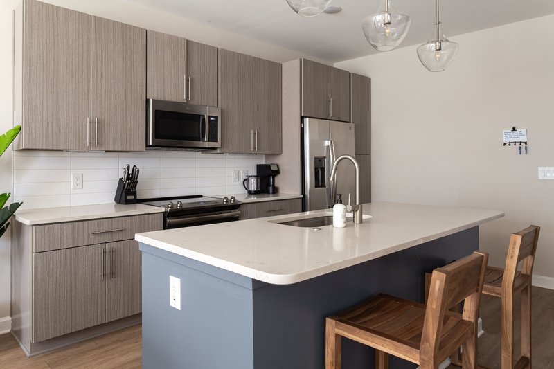 Kasa FreeMoreWest Charlotte