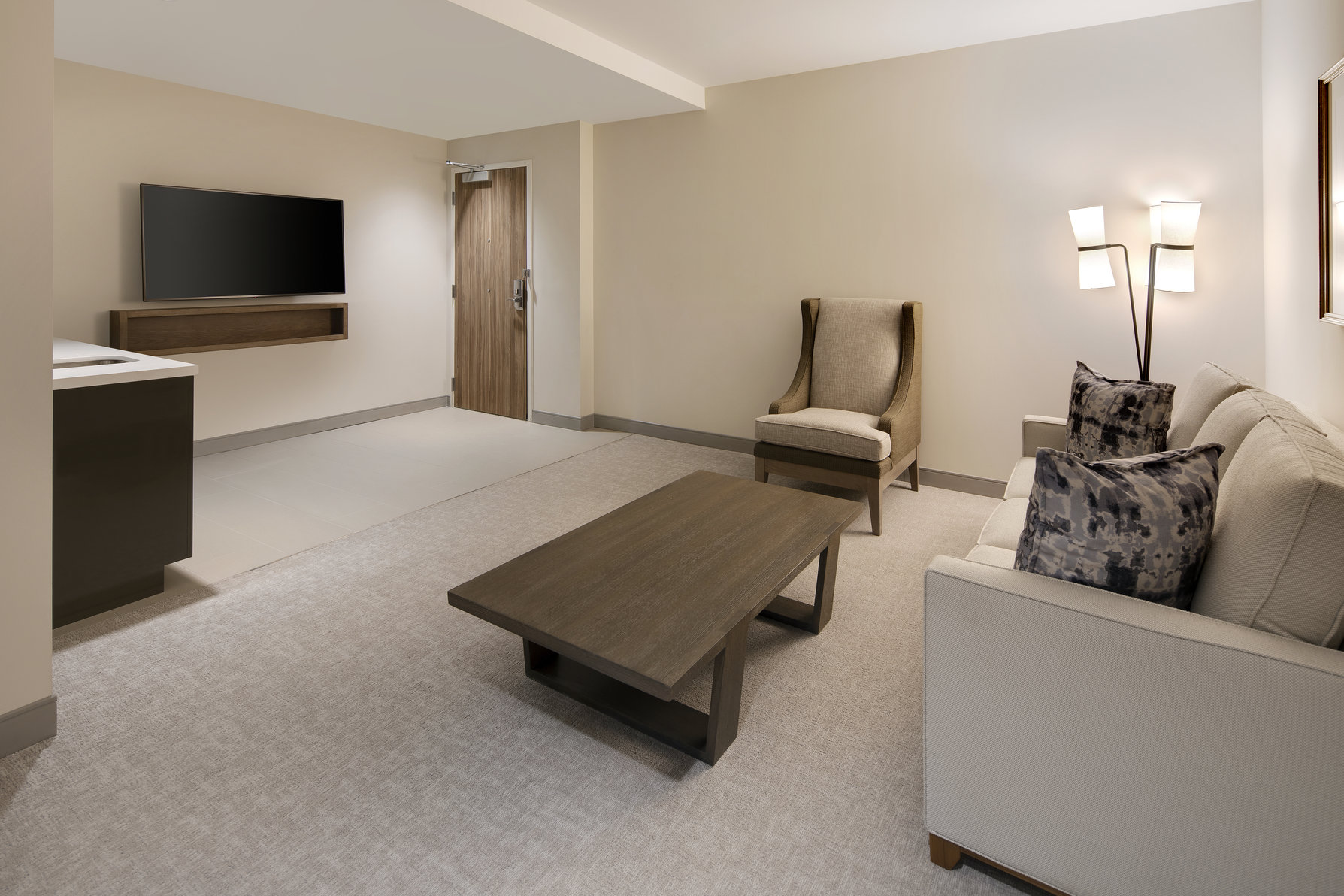 Embassy Suites By Hilton St Augustine Beach-Oceanfront Resor Room Type - 1K BLCNY STE MOB ACC TUB