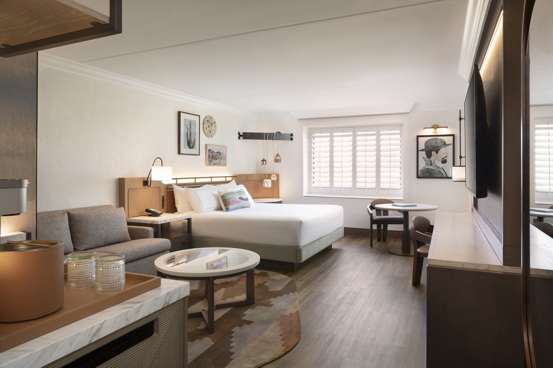 The Scottsdale Resort and Spa, Curio Collection by Hilton Room Type - 1 KING W PATIO MOB ACC RIS