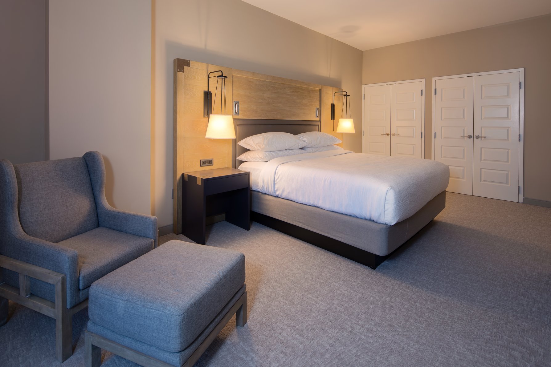 Embassy Suites By Hilton St Augustine Beach-Oceanfront Resor Room Type - 1 KING BED OVERSIZED SUITE