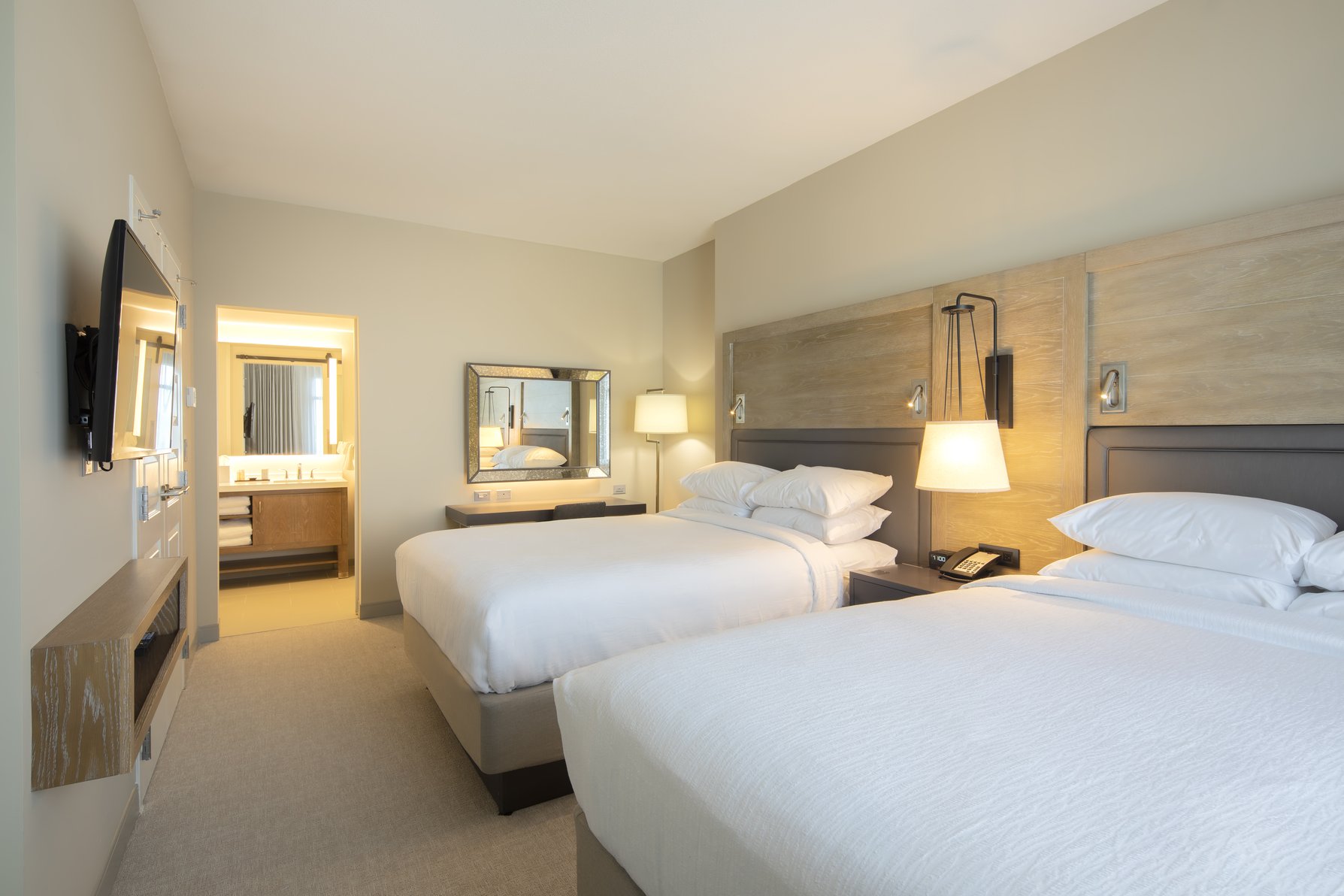 Embassy Suites By Hilton St Augustine Beach-Oceanfront Resor Room Type - 2 QUEEN 2 ROOM PATIO SUITE