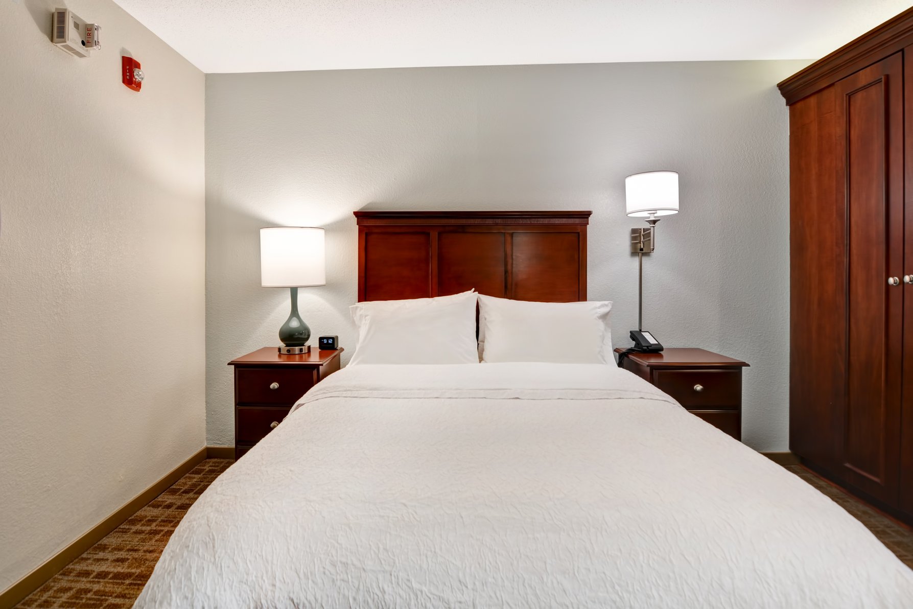 Hampton Inn Beckley Room Type - 1 QN ACC W RI SHWR NS