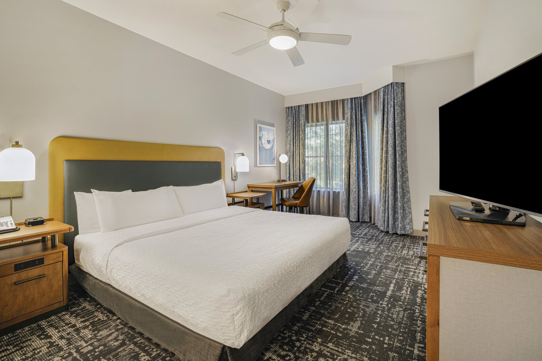 Homewood Suites by Hilton Plano- Richardson Room Type - 1K2Q MOB HR ACC TUB STE NS