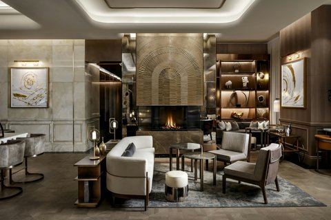Astor Lounge