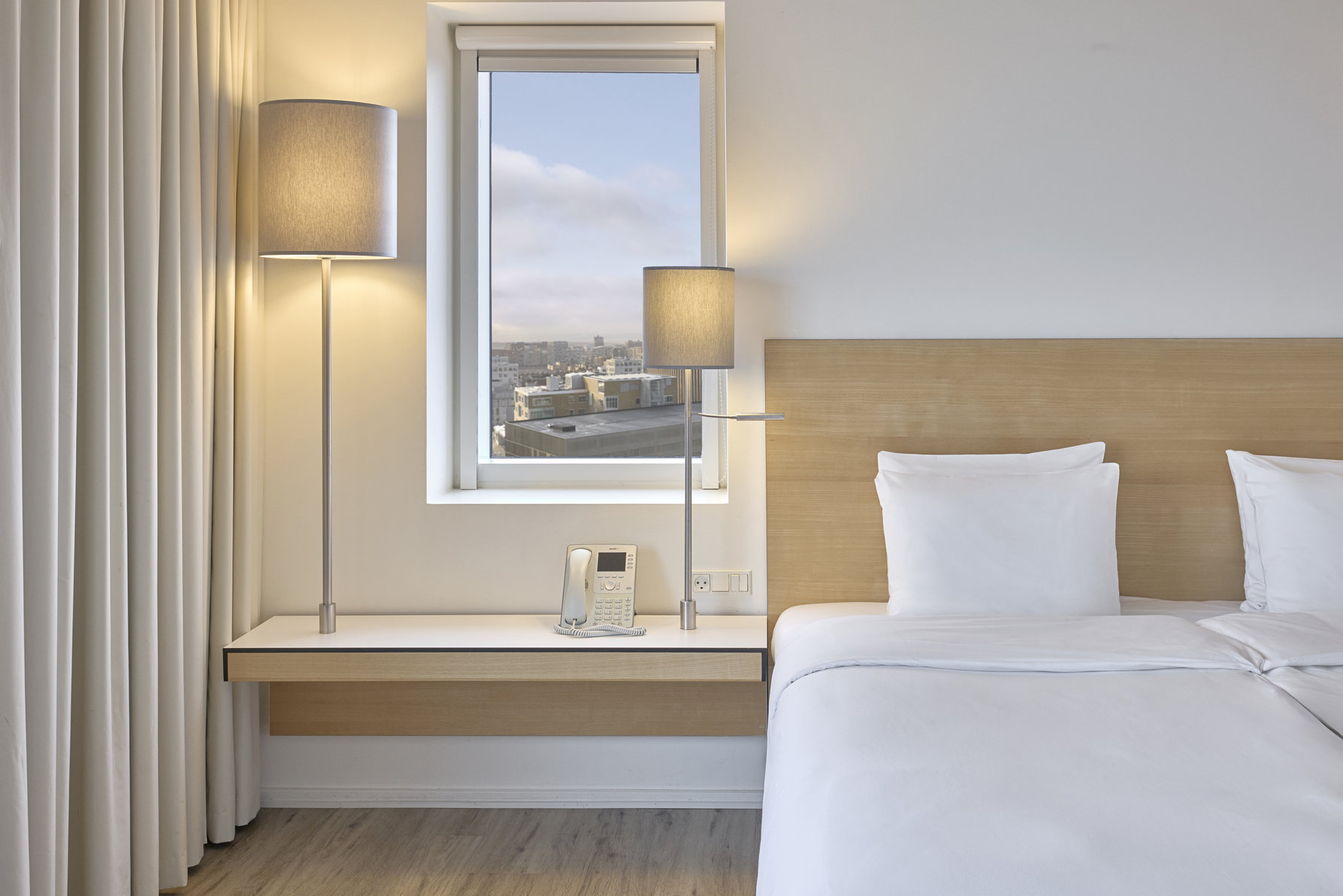 Crowne Plaza Copenhagen Towers Room Type - 1 King Premium
