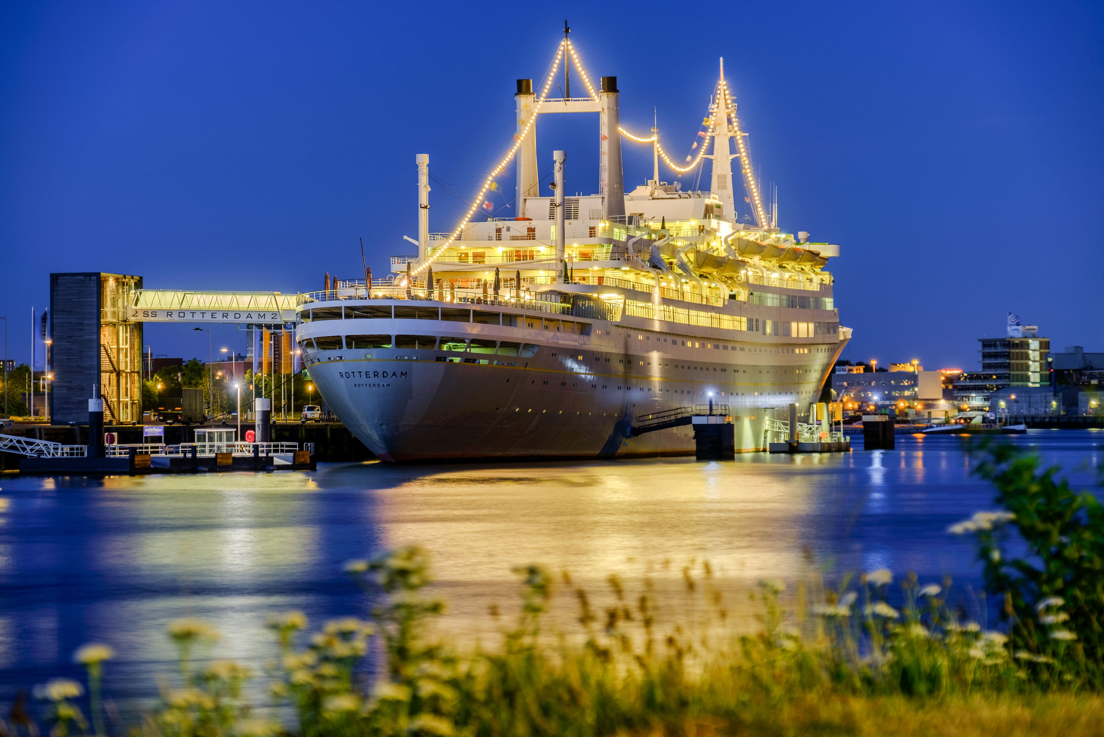 SS Rotterdam Hotel
