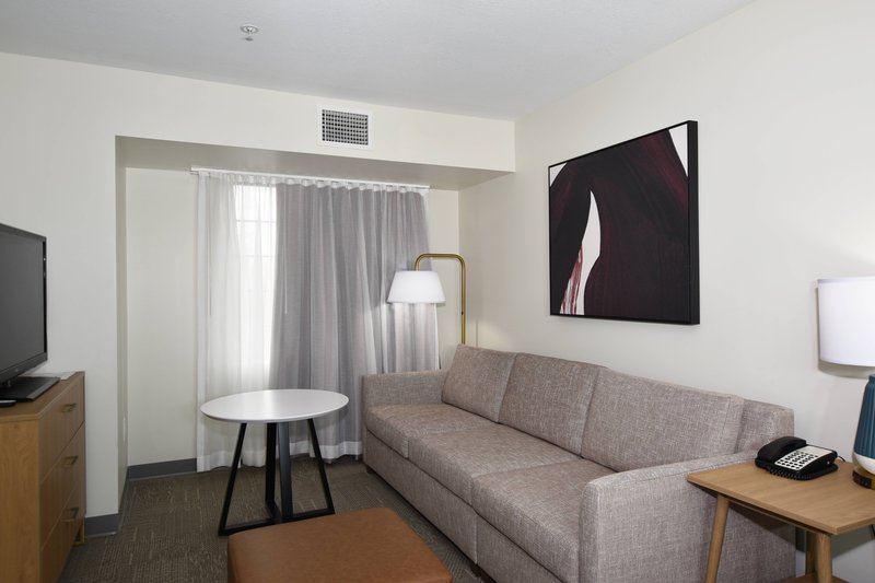 STAYBRIDGE SUITES NOVI